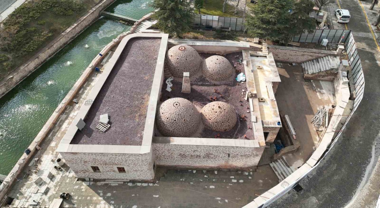 Sille Hacı Ali Ağa Hamamının restorasyonu devam ediyor