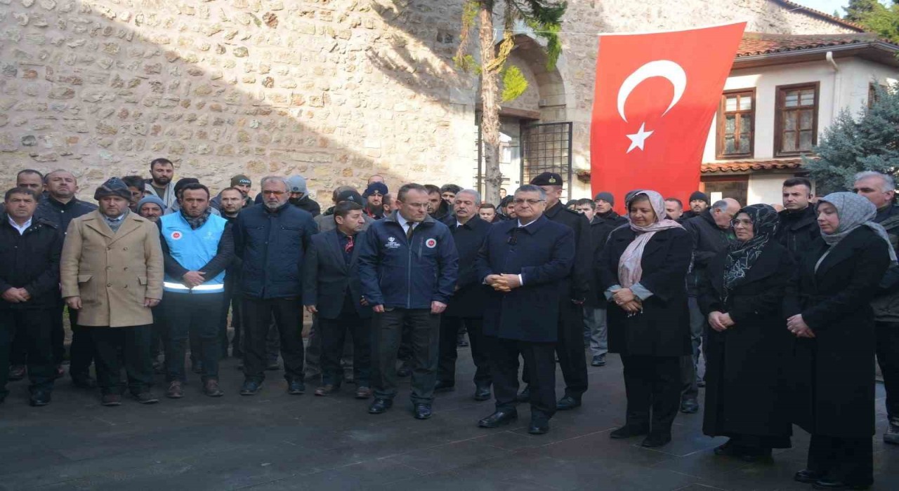 Sinopta deprem bölgesi için hayır çarşısı