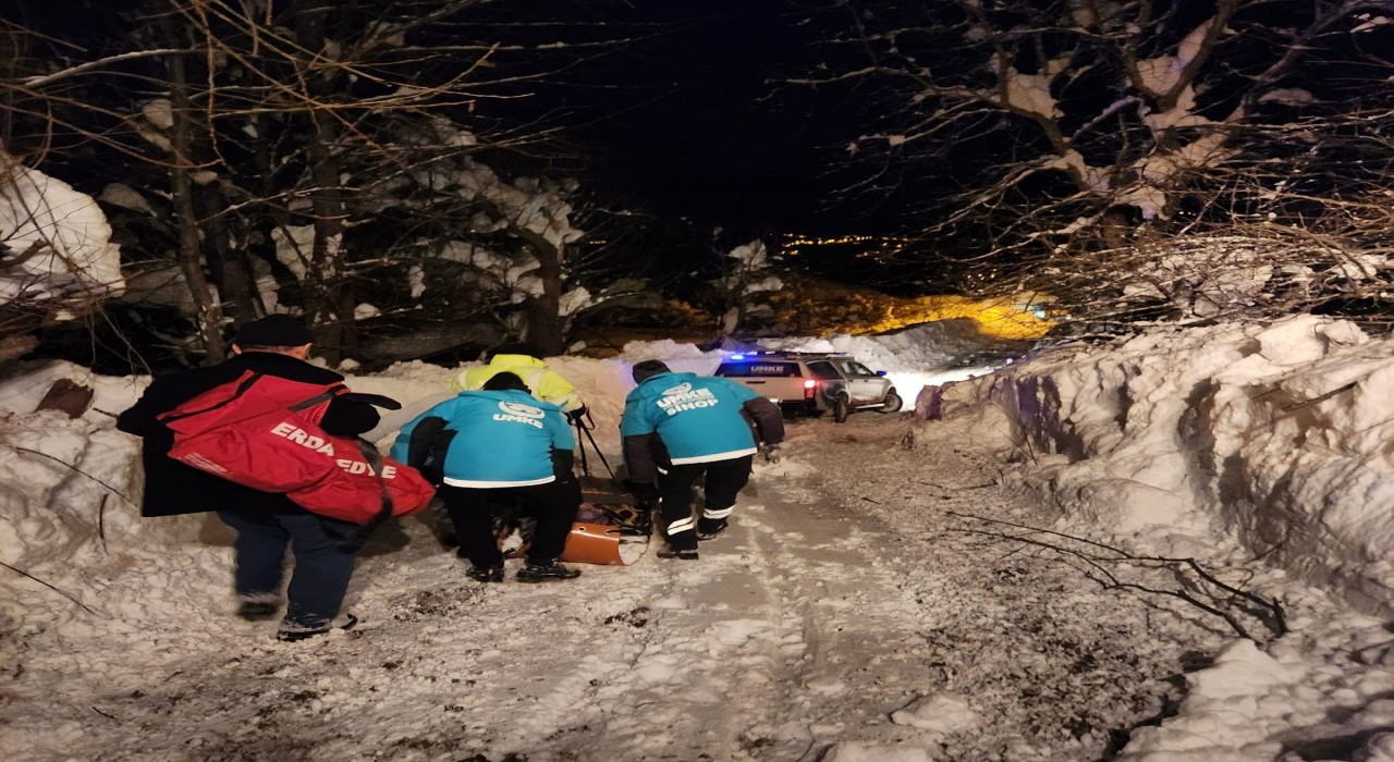 Sinopta sağlıkçılar hastalar için seferber oldu