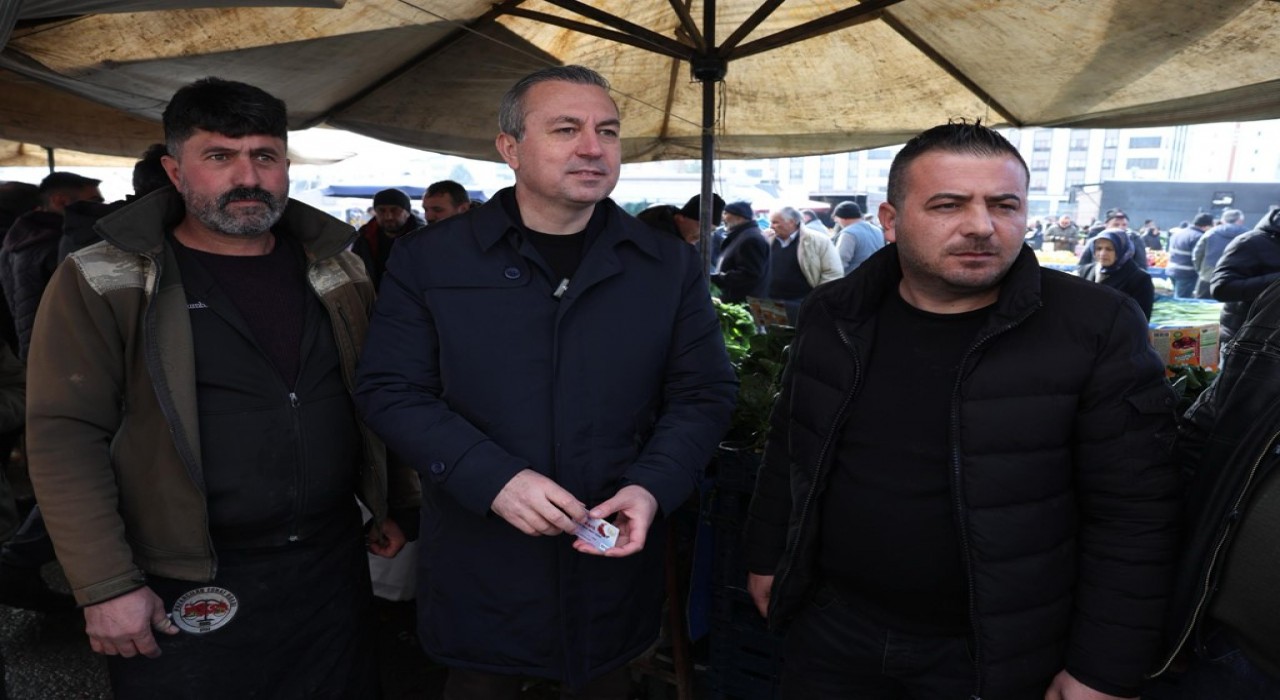Sivas Belediyesinden Ramazan ayında ihtiyaç sahiplerine pazar desteği