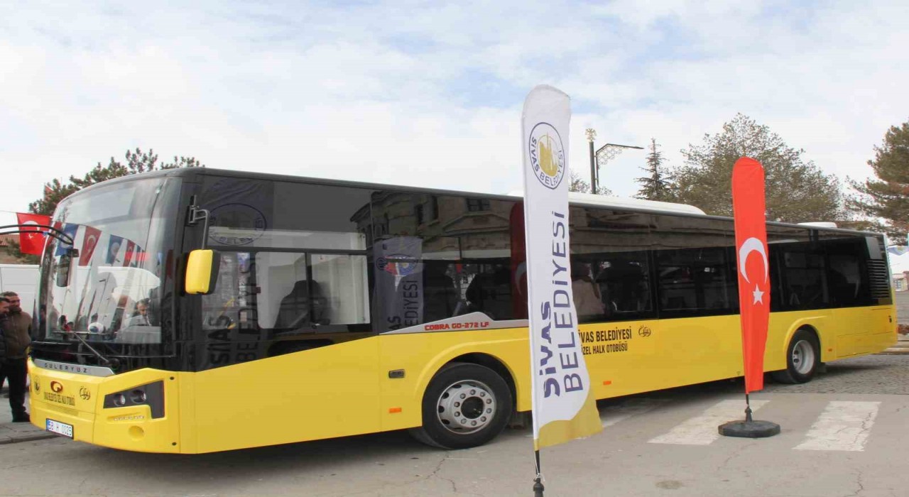 Sivasın yeni halk otobüsleri tanıtıldı