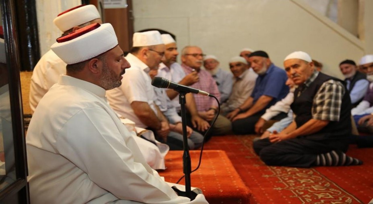 Sivasta 12 camide hatimle teravih namazı kılınacak