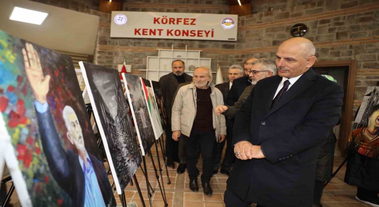 Siyah Beyaz Gazze sergisi duygulandırdı