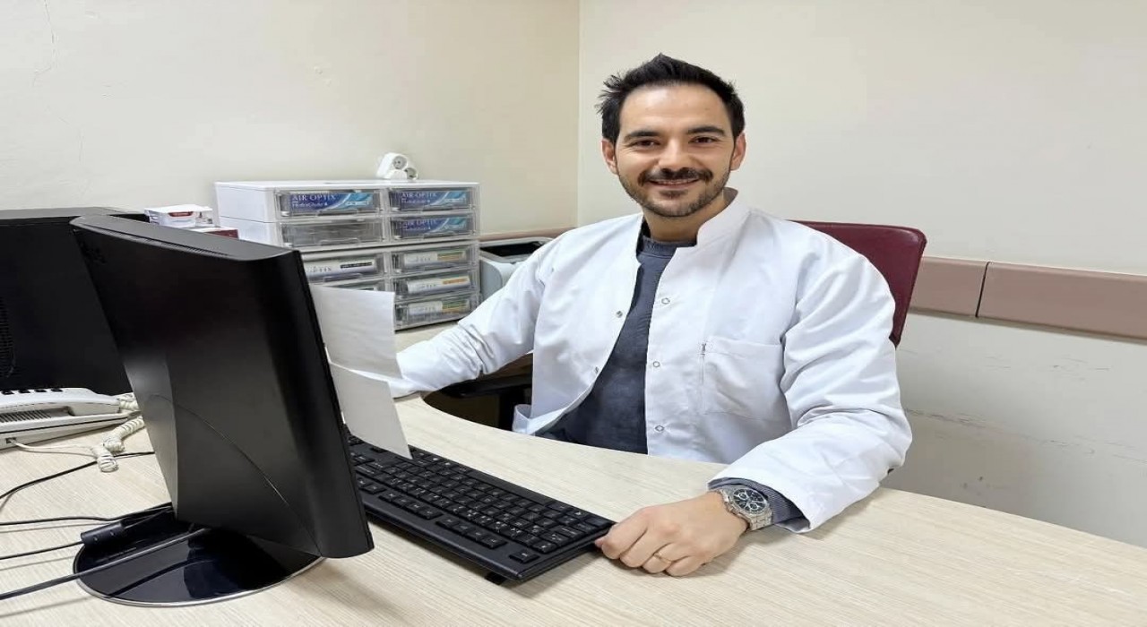 Şuhut Devlet Hastanesine ataması yapılan doktorlar göreve başladı