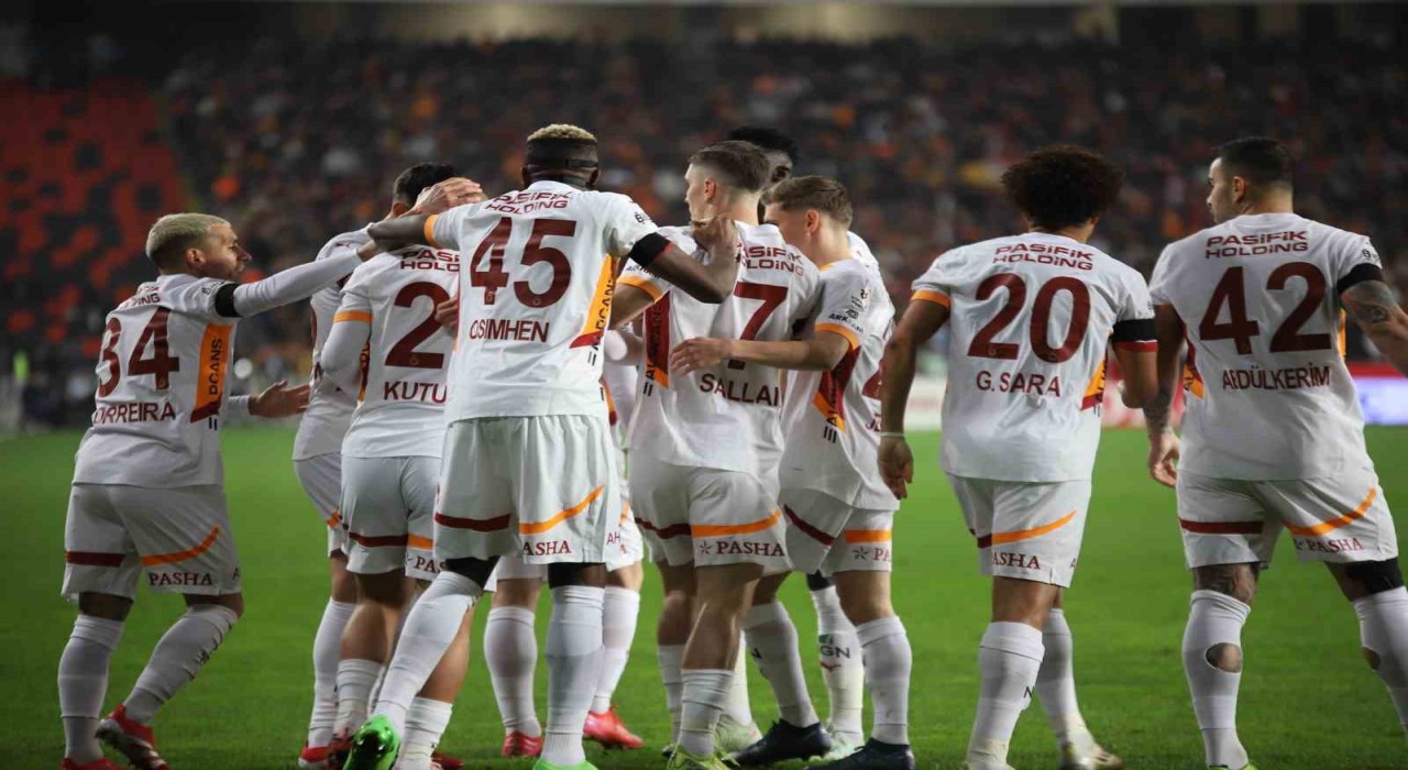 Süper Ligde 22. hafta görünümü