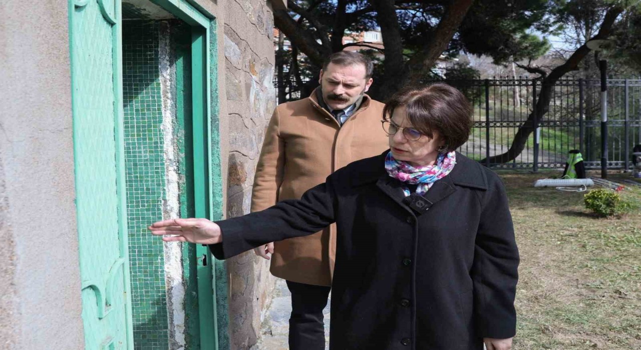 Süreyya Paşanın kabri yenileniyor
