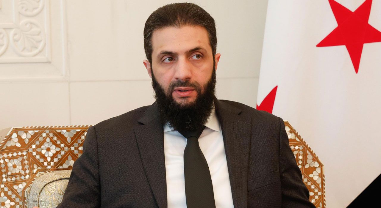 Suriye Geçici Cumhurbaşkanı Colani: "Binlerce Kişi Yeni Orduya Katıldı"