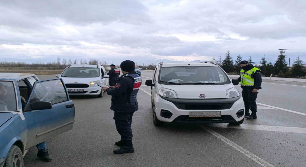 Sürücülere yönelik trafik denetimi yapıldı
