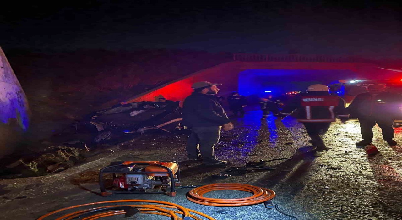 Tarsusta havaalanı yolunda kaza: 2 yaralı