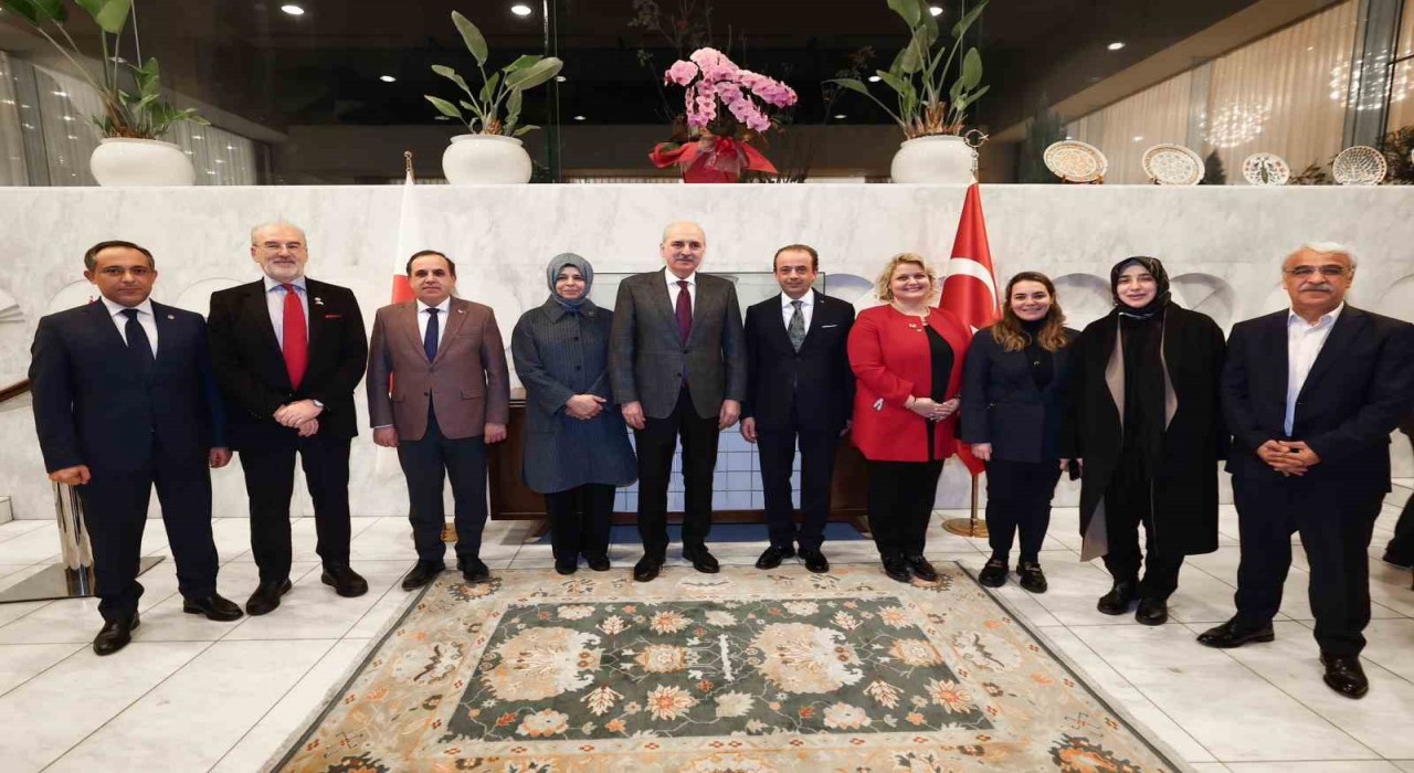 TBMM Başkanı Kurtulmuş, Türkiyenin Tokyo Büyükelçiliğini ziyaret etti