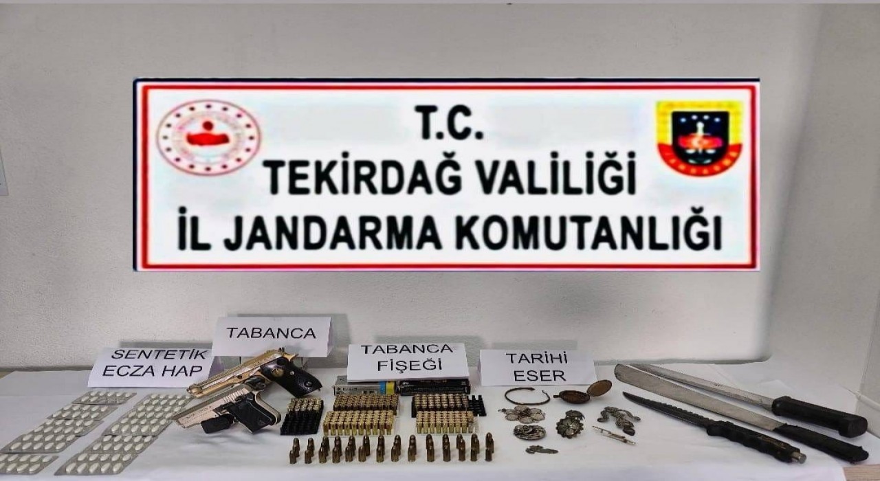 Tekirdağda düzenlenen operasyonlarda silah, uyuşturucu ve tarihi eser ele geçirildi