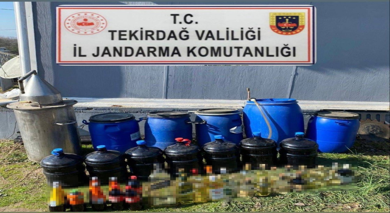 Tekirdağda kaçak ve sahte alkollü içki operasyonunda 694 litre içki ele geçirildi