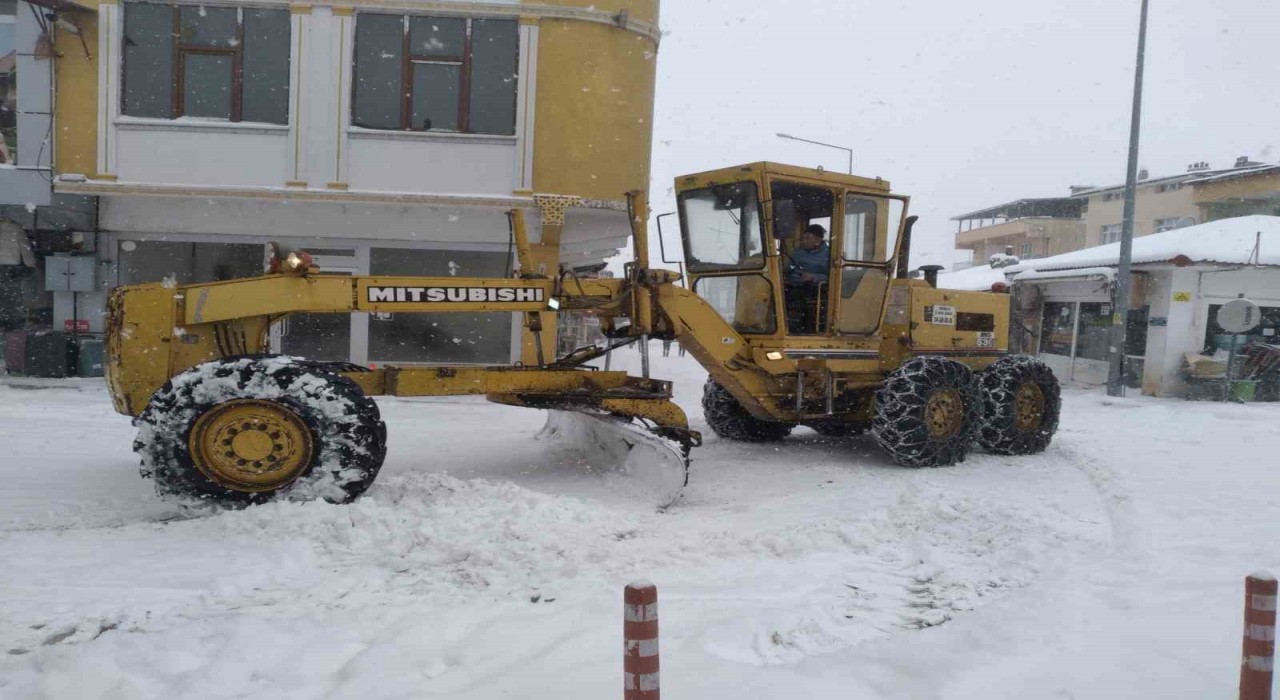 Tercanda kar temizliği