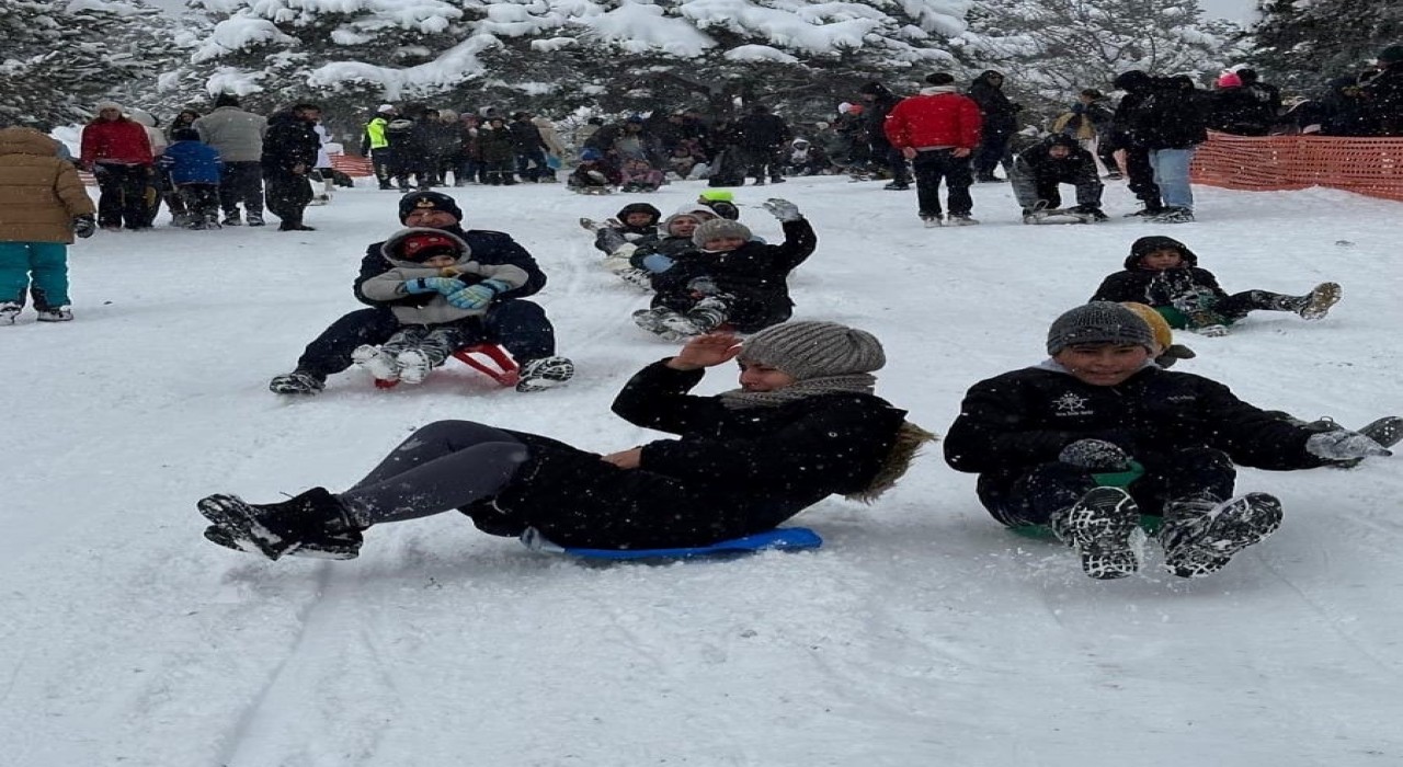 Tokatta kızağını alan yaylaya koştu
