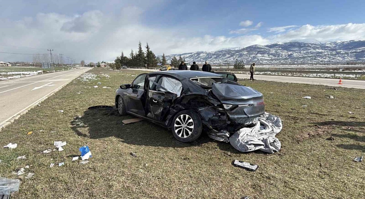 Tokatta trafik kazası: 5 yaralı
