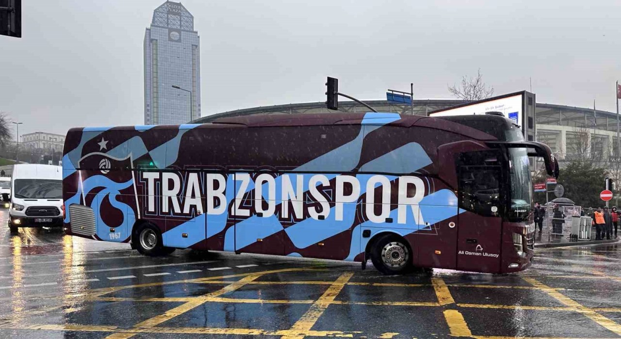 Trabzonspor, Tüpraş Stadyumuna geldi