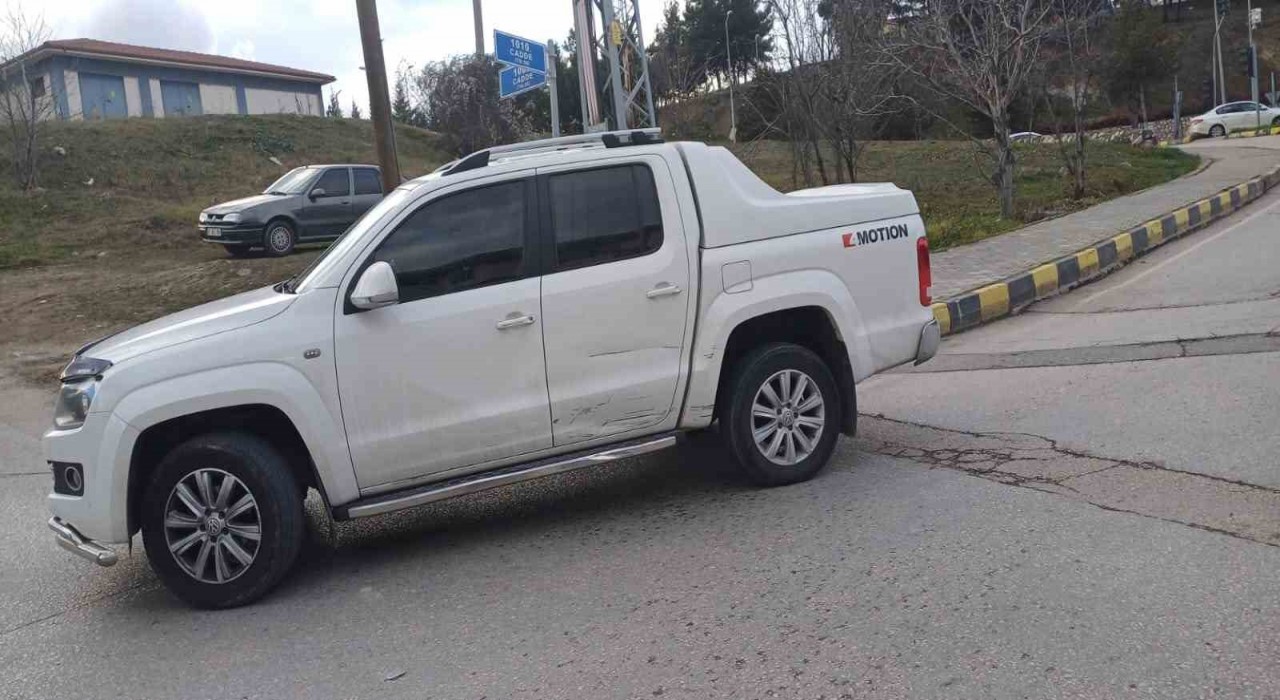 Trafik kazalarında 2 kişi yaralandı