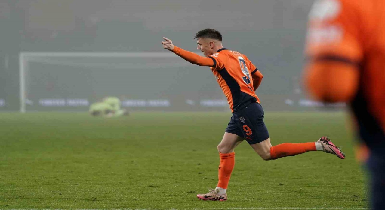 Trendyol Süper Lig: Başakşehir: 4 - Samsunspor: 0 (Maç sonucu)