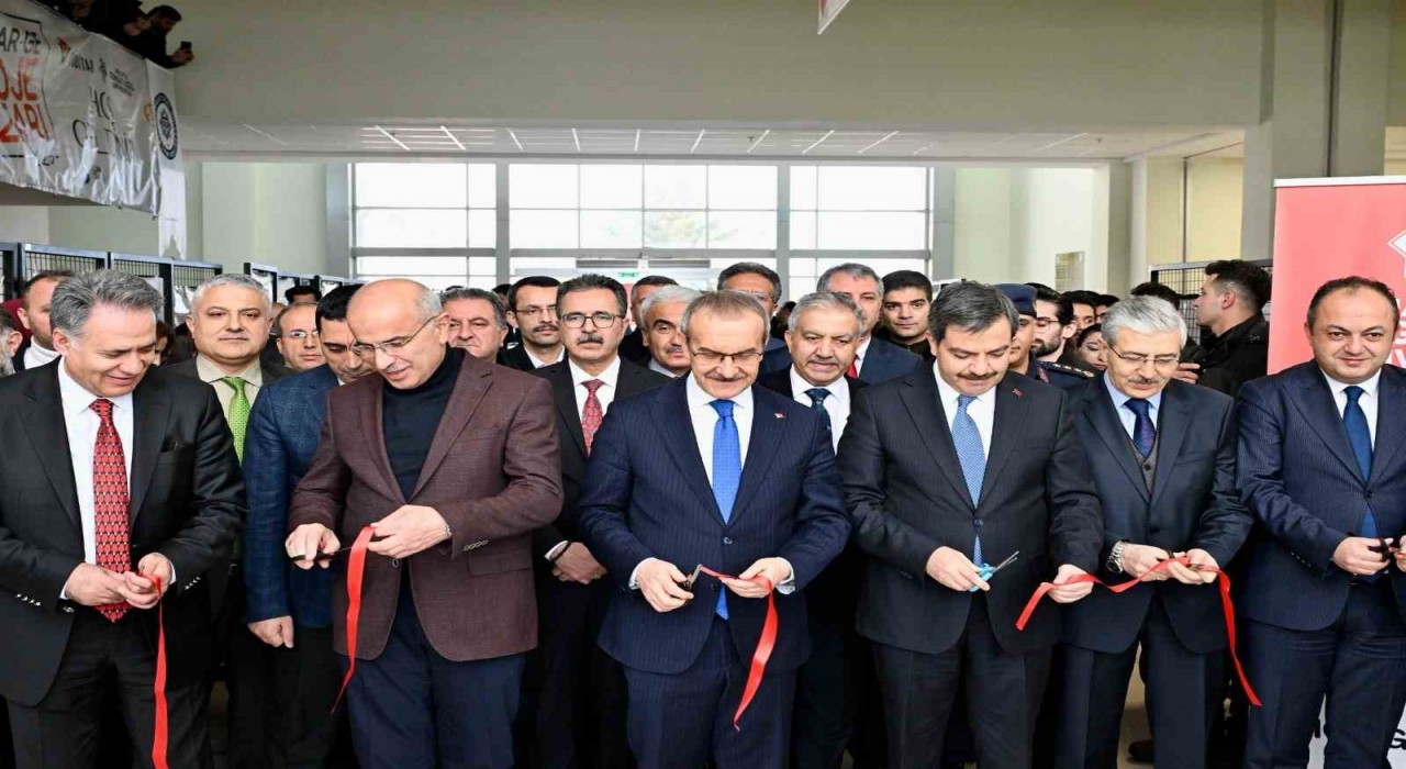 Turgut Özal Üniversitesinde MTÜ AR-GE Proje Pazarı 2025 etkinliği gerçekleştirildi