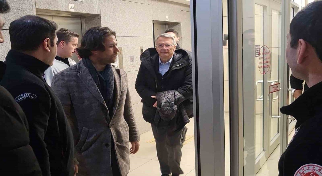 TÜSİAD Yüksek İstişare Konseyi Başkanı Aras ifade vermek üzere adliyede