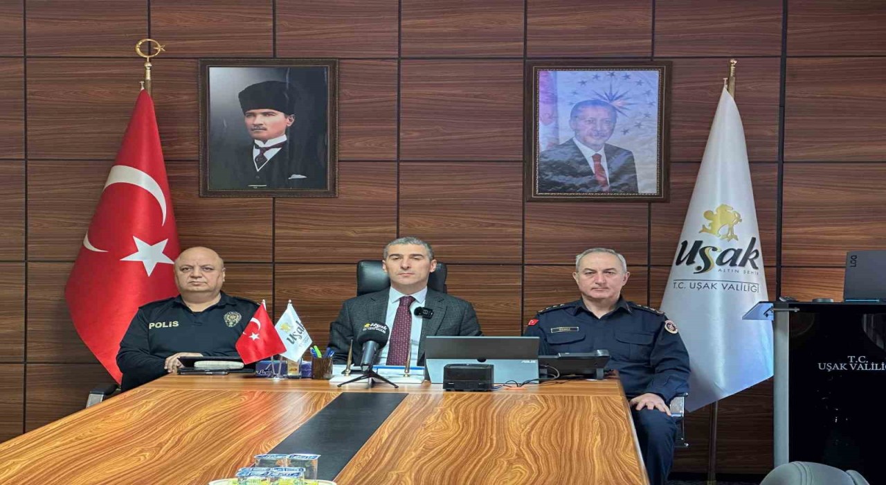 Uşakta güvenlik ve asayiş bilgilendirme toplantısı gerçekleştirildi