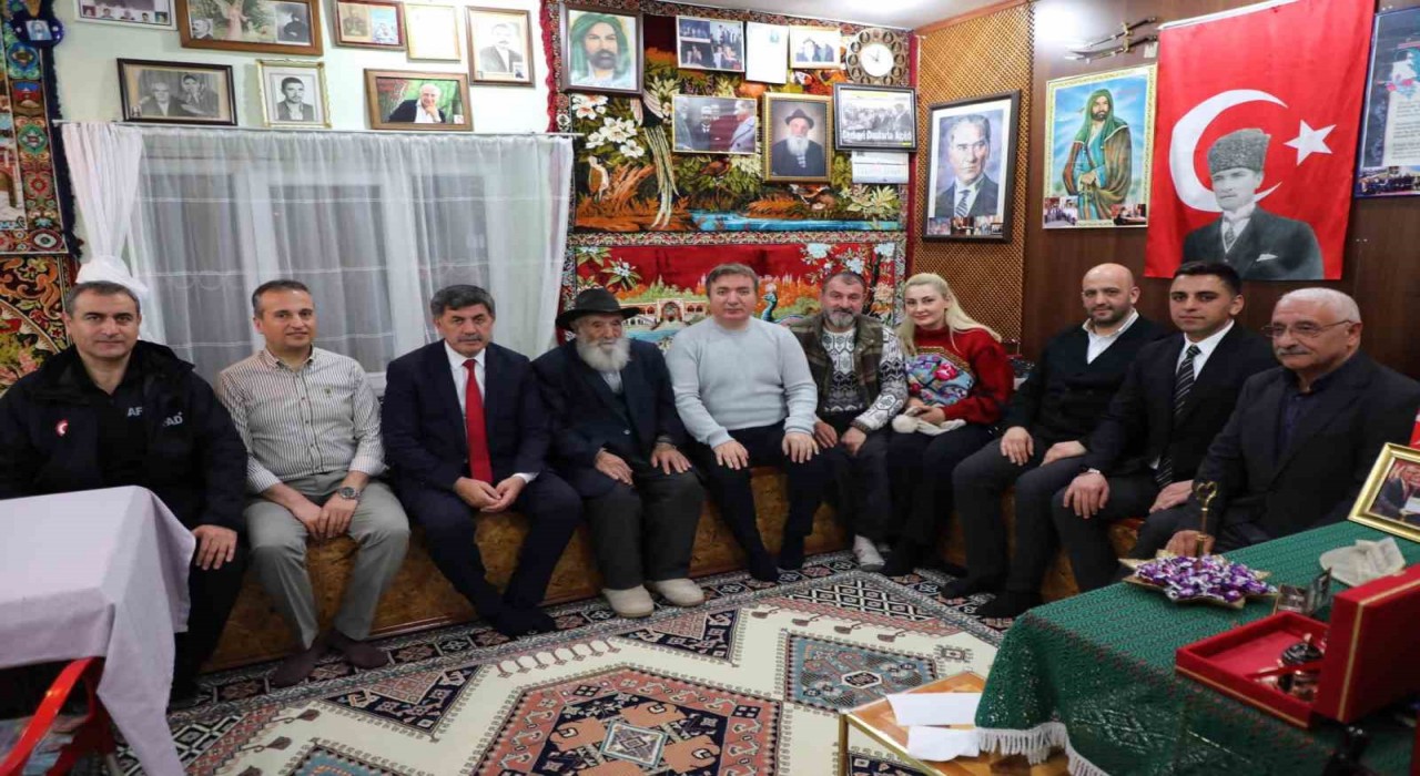 Vali Aydoğdu Hızır Orucu lokmasına ortak oldu