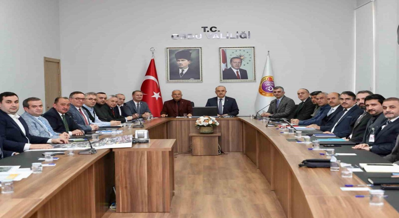 Vali Erol: Şehir Hastanesini en erken sürede tamamlamak için gayret ediyoruz