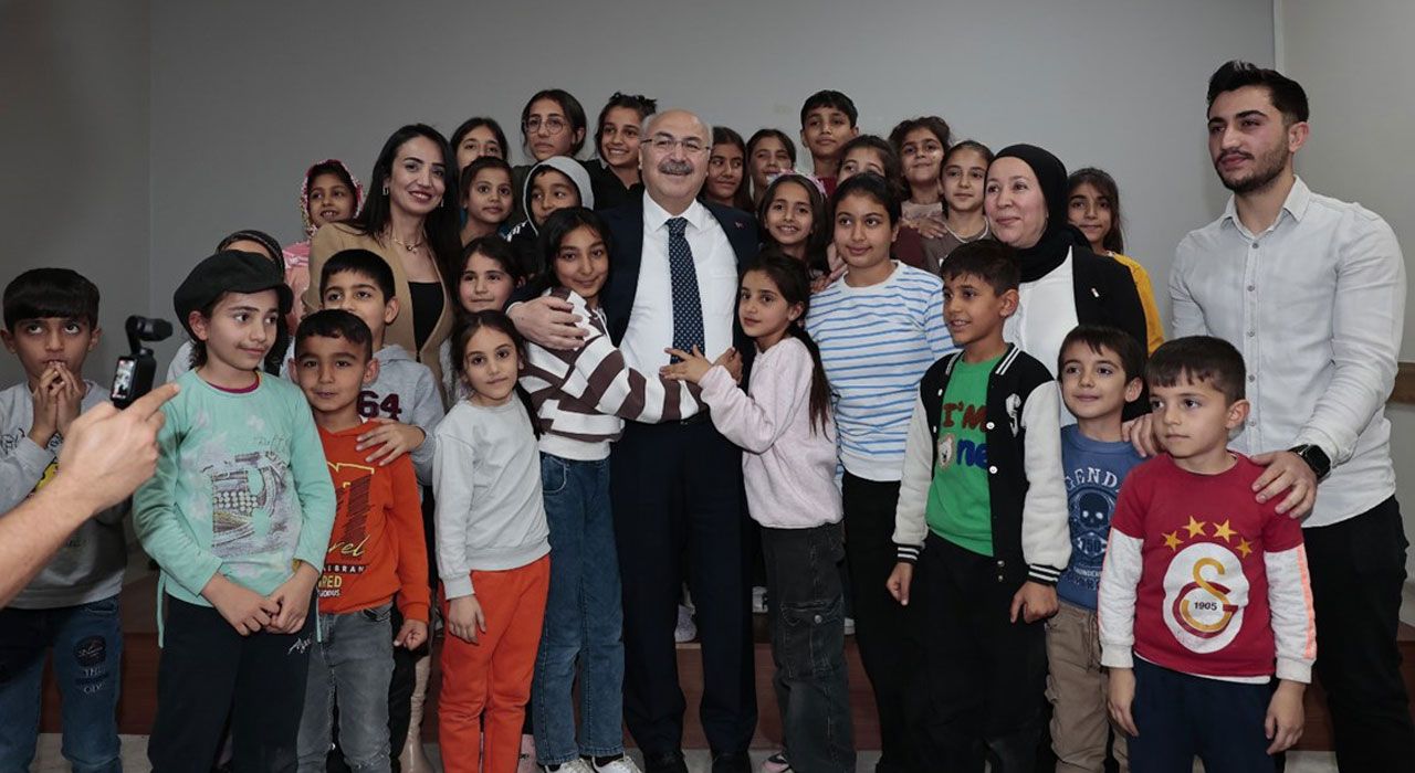 Vali Köşger, “Genç Ofis”i Ziyaret Etti
