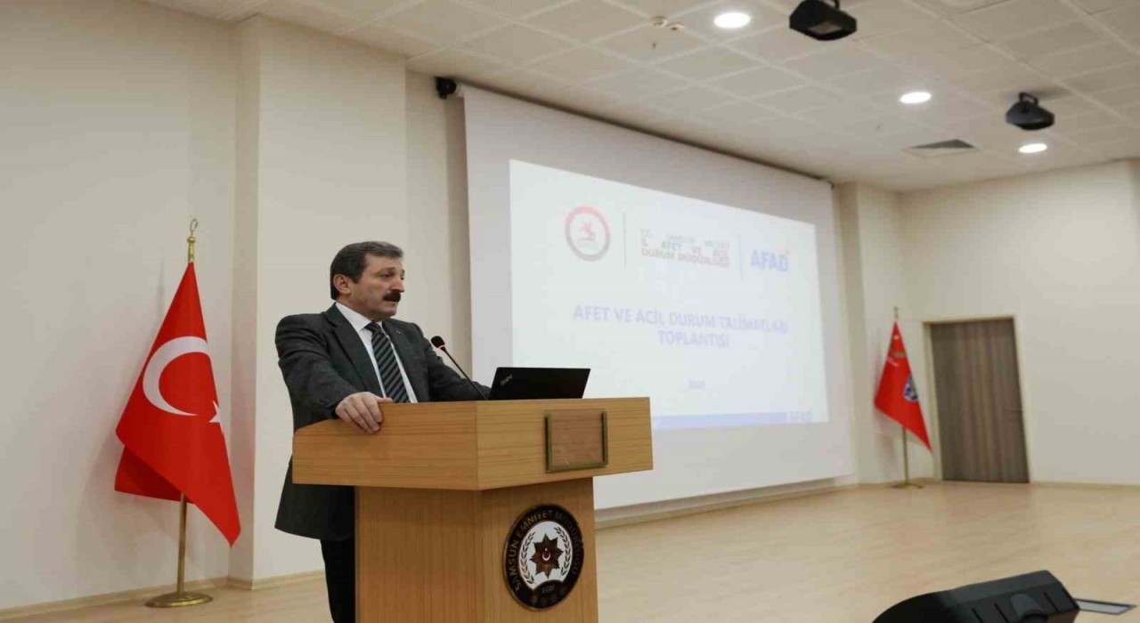 Vali Tavlı: Bir haftadır yoğun yağışlar var, kurumlar tedbirlerini gözden geçirsin