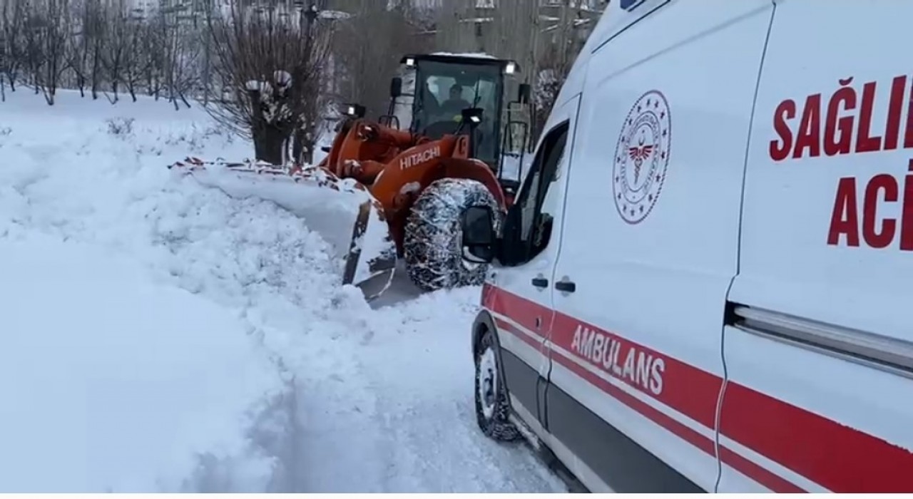 Vanda ekipler hasta için seferber oldu