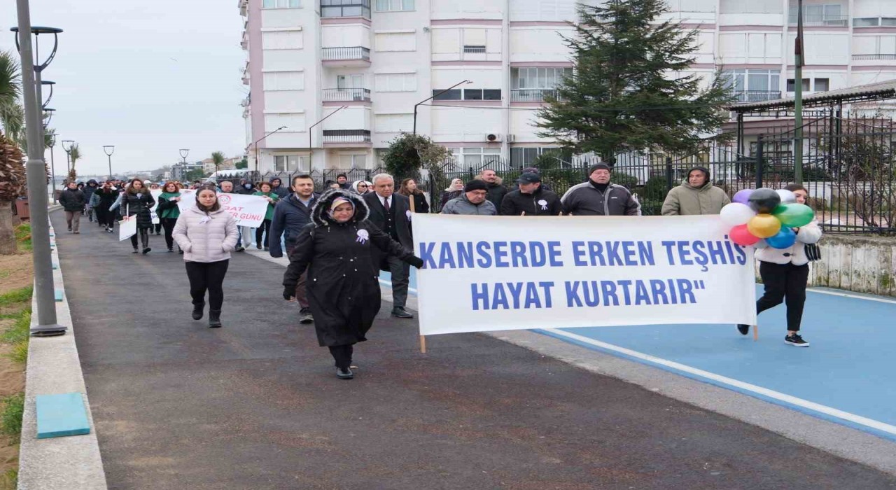 Yalovada Dünya Kanser Günü farkındalık yürüyüşü