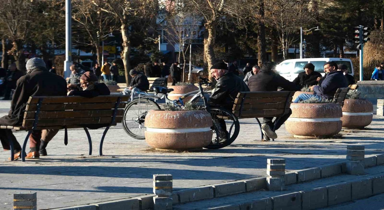 Yaşlıların yüzde 64,1i mutlu
