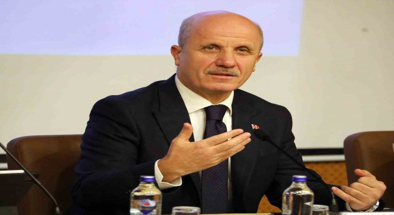 YÖK Başkanı Özvar: Dijital ve yapay zekâ temelli programları bulunan üniversite sayısı 20den 70e çıkıyor