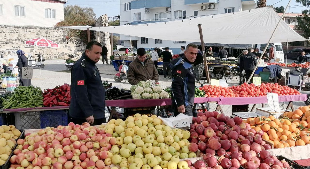 Yumurtalık Belediyesi Halk Pazarında Hijyen ve Etiket Denetimi Yaptı