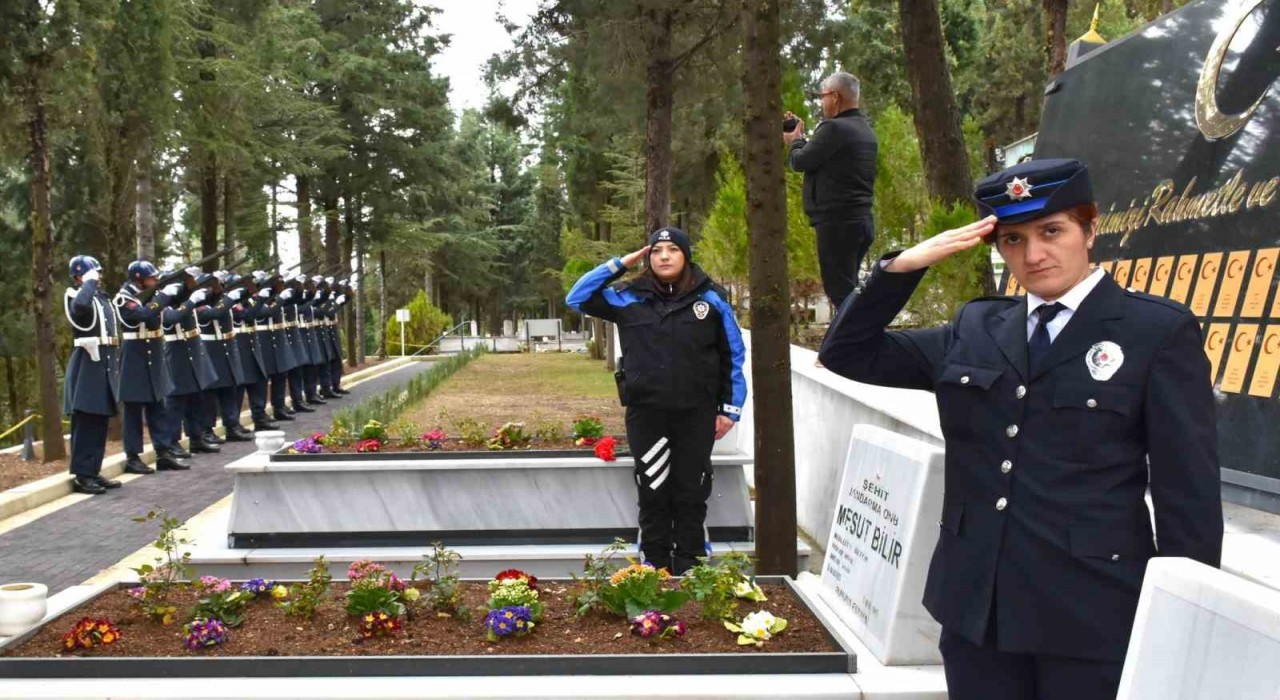 18 Mart Şehitleri Anıldı ve Çanakkale Deniz Zaferinin 110uncu yılı kutlandı