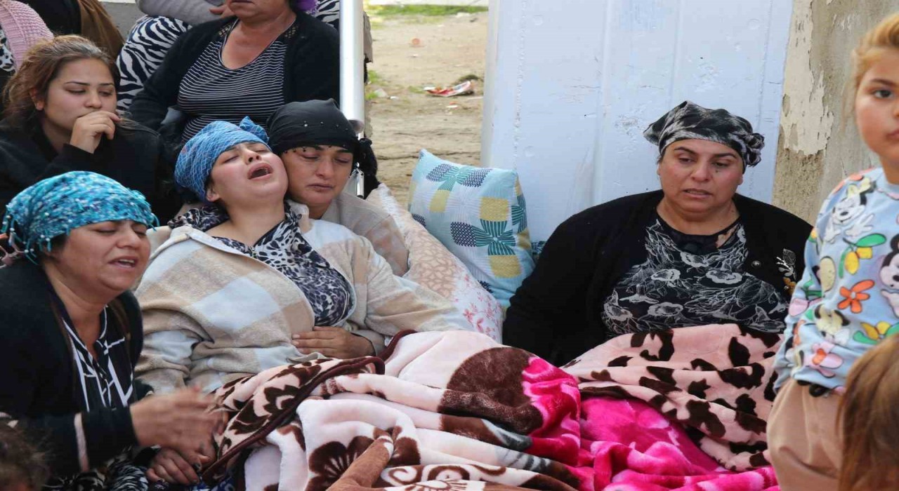 4 yaşındaki Nazlının acılı annesi konuştu: Kızımı getirene ne isterlerse vereceğim