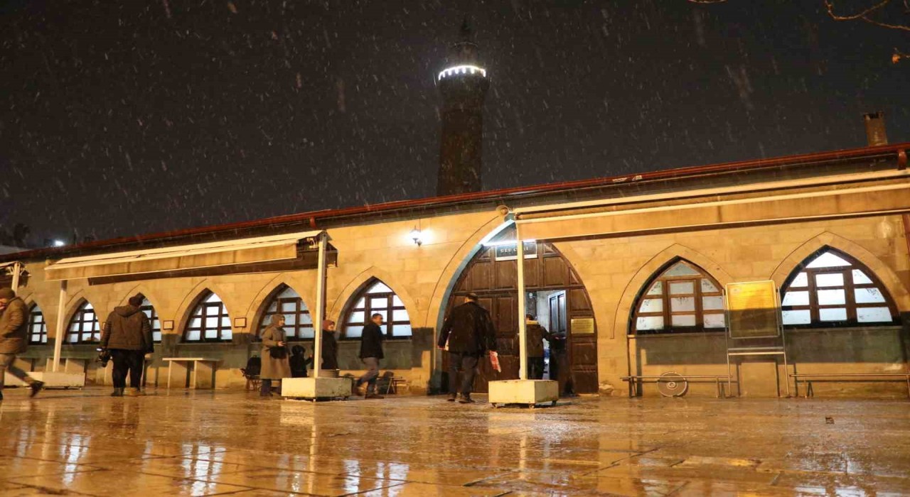 5 asırlık gelenek, sadece Sivasta uygulanıyor