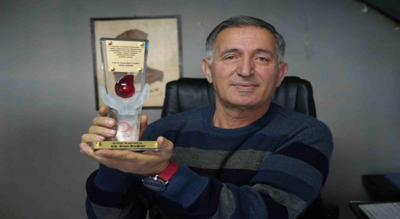 69uncu kan bağışını yapan Bayburtlu vatandaş birçok insana umut oldu