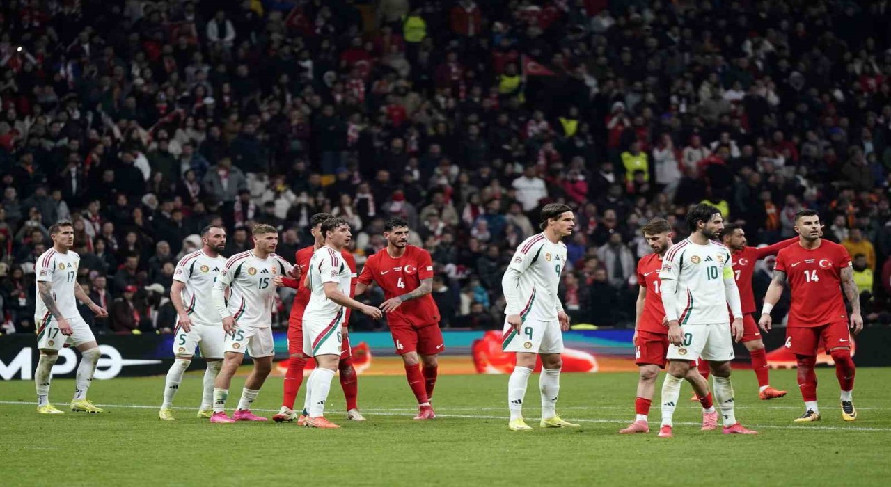 A Milli Futbol Takımı, A Ligi için Macaristan deplasmanında