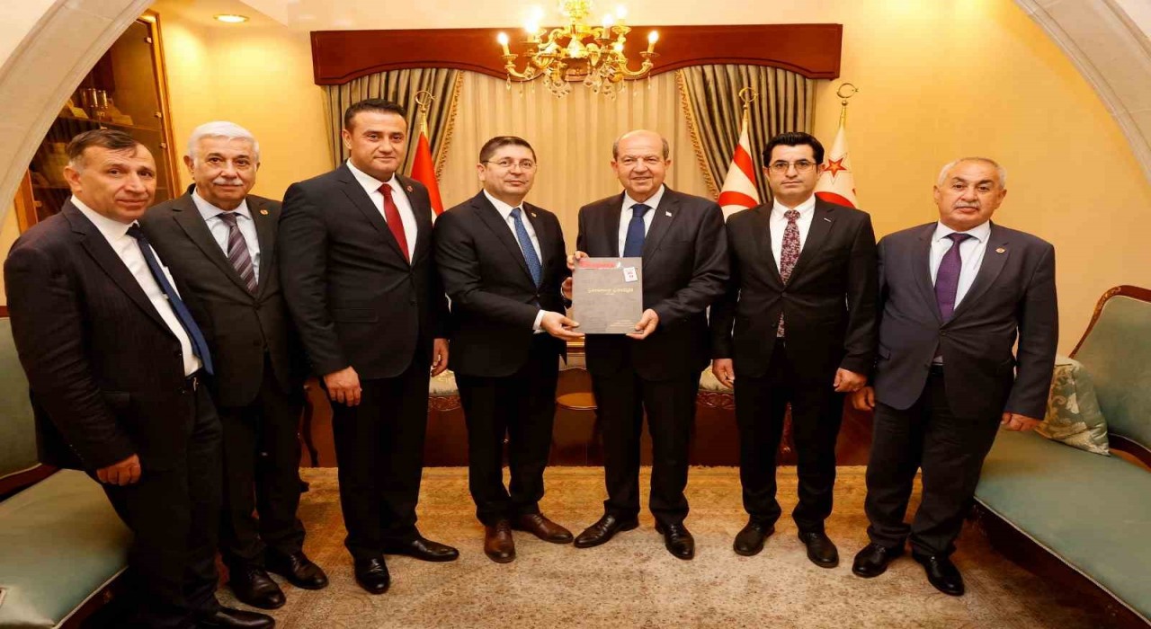 ABB Cumhurbaşkanı Tatarı ziyaret etti