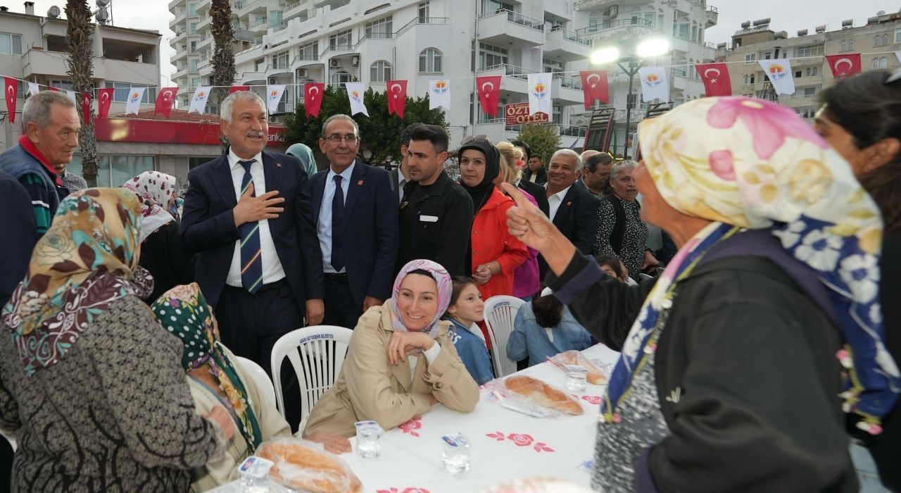Adana Büyükşehir Belediyesi Yumurtalık’ta İftar Programı Düzenledi