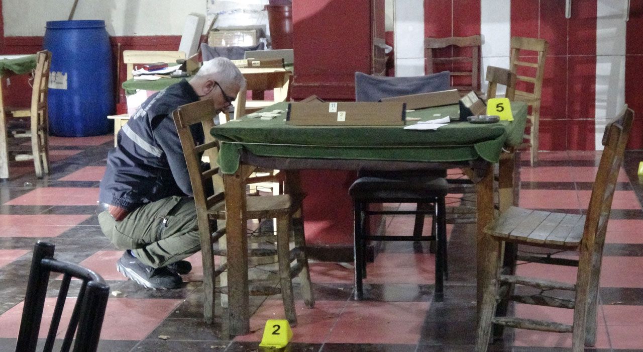 Adana’da 8 Çeyrek Altın İçin Kanlı Hesaplaşma: 17 Yaşındaki Şüpheli 2 Kişiyi Öldürdü