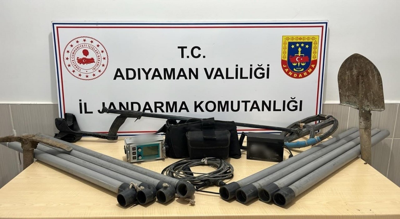 Adıyamanda sit alanında define arayan 3 şahıs yakalandı