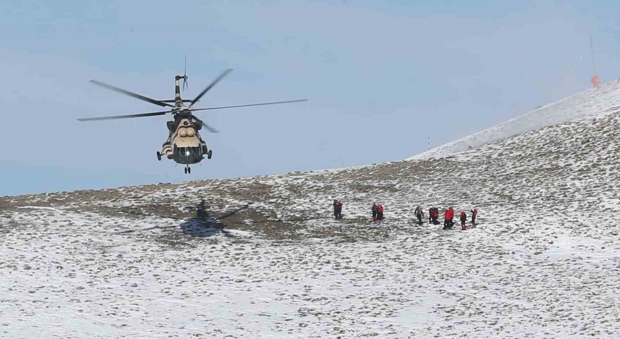 AFAD, EİT ülkeleri ve KKTCnin katıldığı Kış Saha Tatbikatından kareleri paylaştı