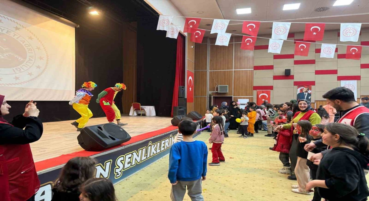 Ağrıda çocuklar için Ramazan Şenlikleri