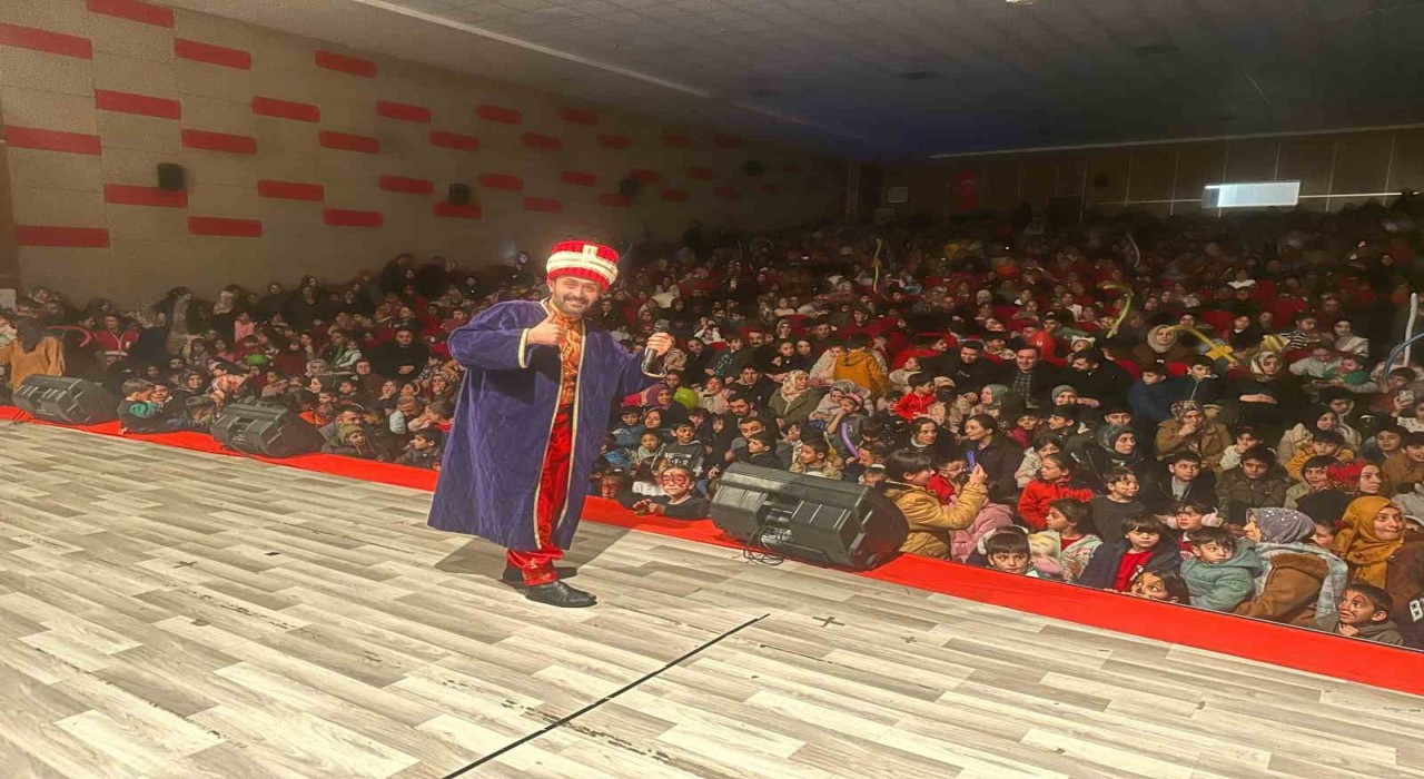 Ağrıda Ramazan şenliklerine yoğun ilgi