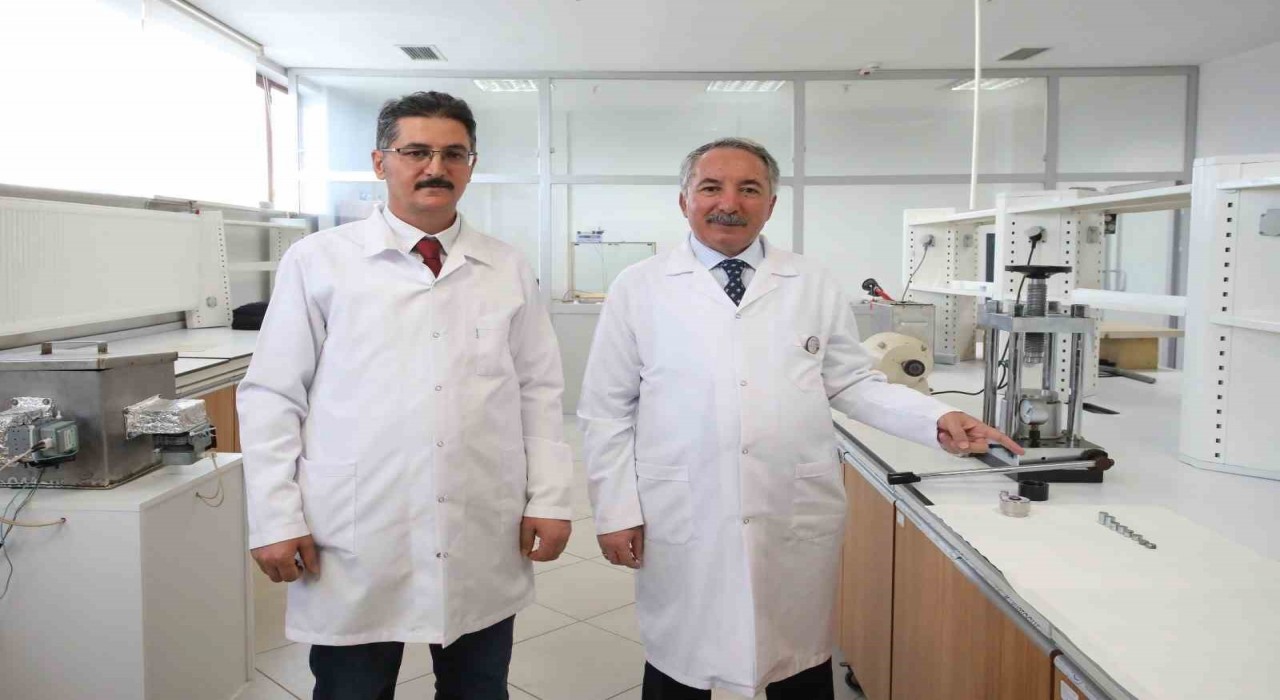 Ağrıdan nükleer santrallere güvenlik sağlayacak önemli buluş: Yeni paslanmaz çelik