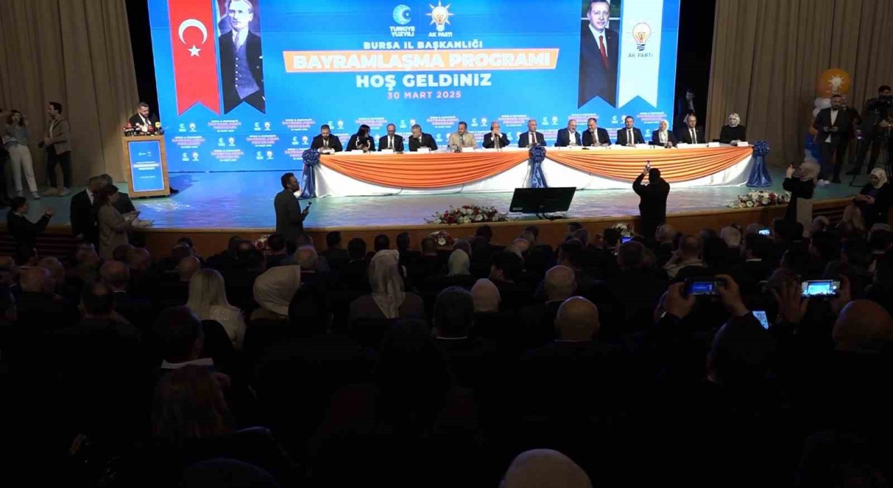 AK Parti Genel Başkan Vekili Efkan Ala: Yolsuzluktan kahraman çıkmaz