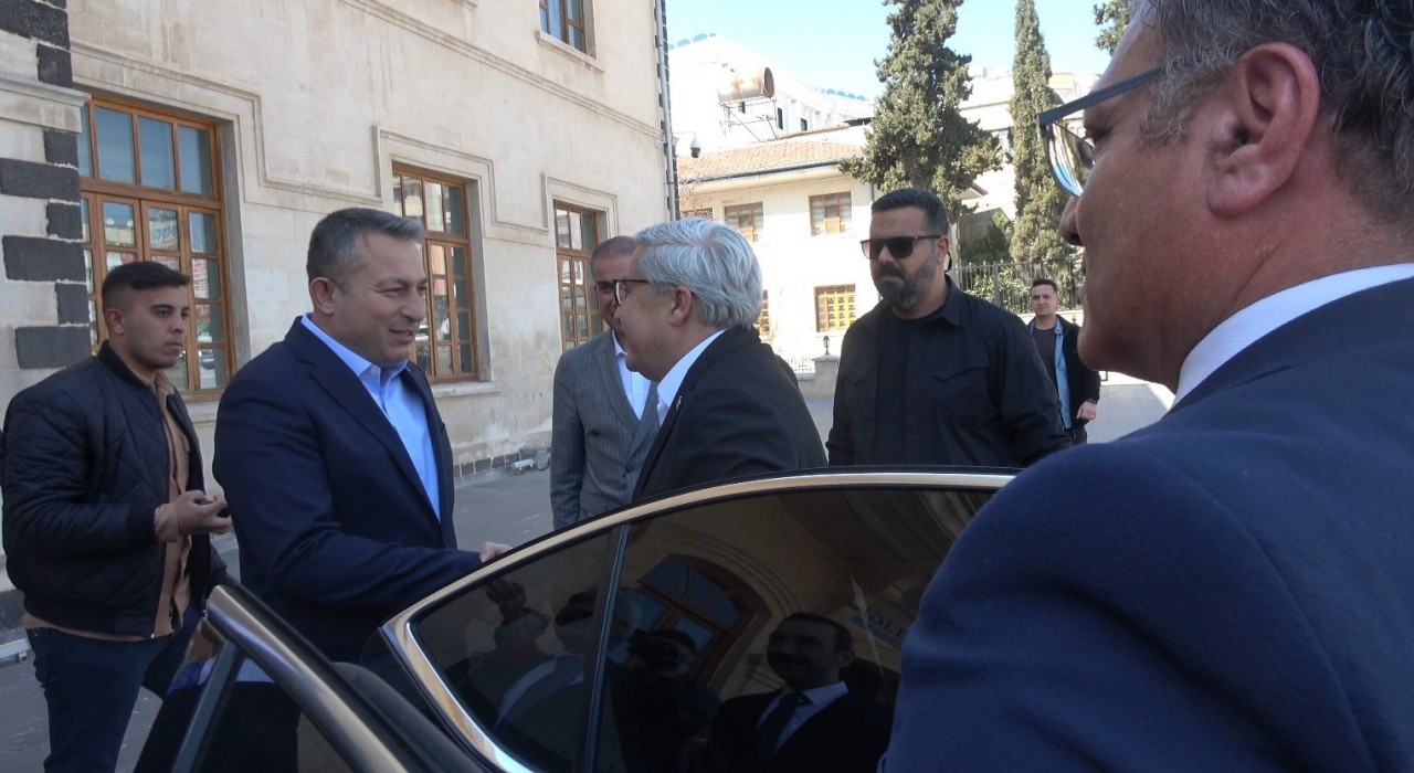AK Parti Genel Başkan Yardımcısı Hüseyin Yaymandan Kilis Valiliğine ziyaret