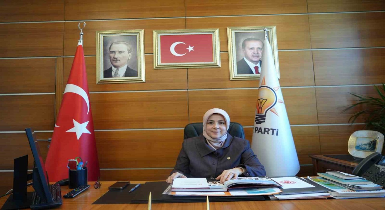 AK Parti Kadın Kolları Başkanı Işık Ercan: Türkiye Yüzyılı vizyonumuza kadınların gücü sayesinde erişeceğiz